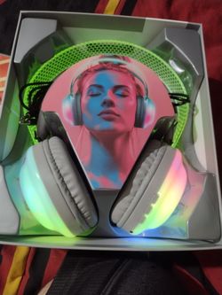 Qfx rechargeable Bluetooth stereo headphones
