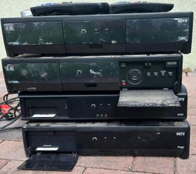 4 dish receivers with service card