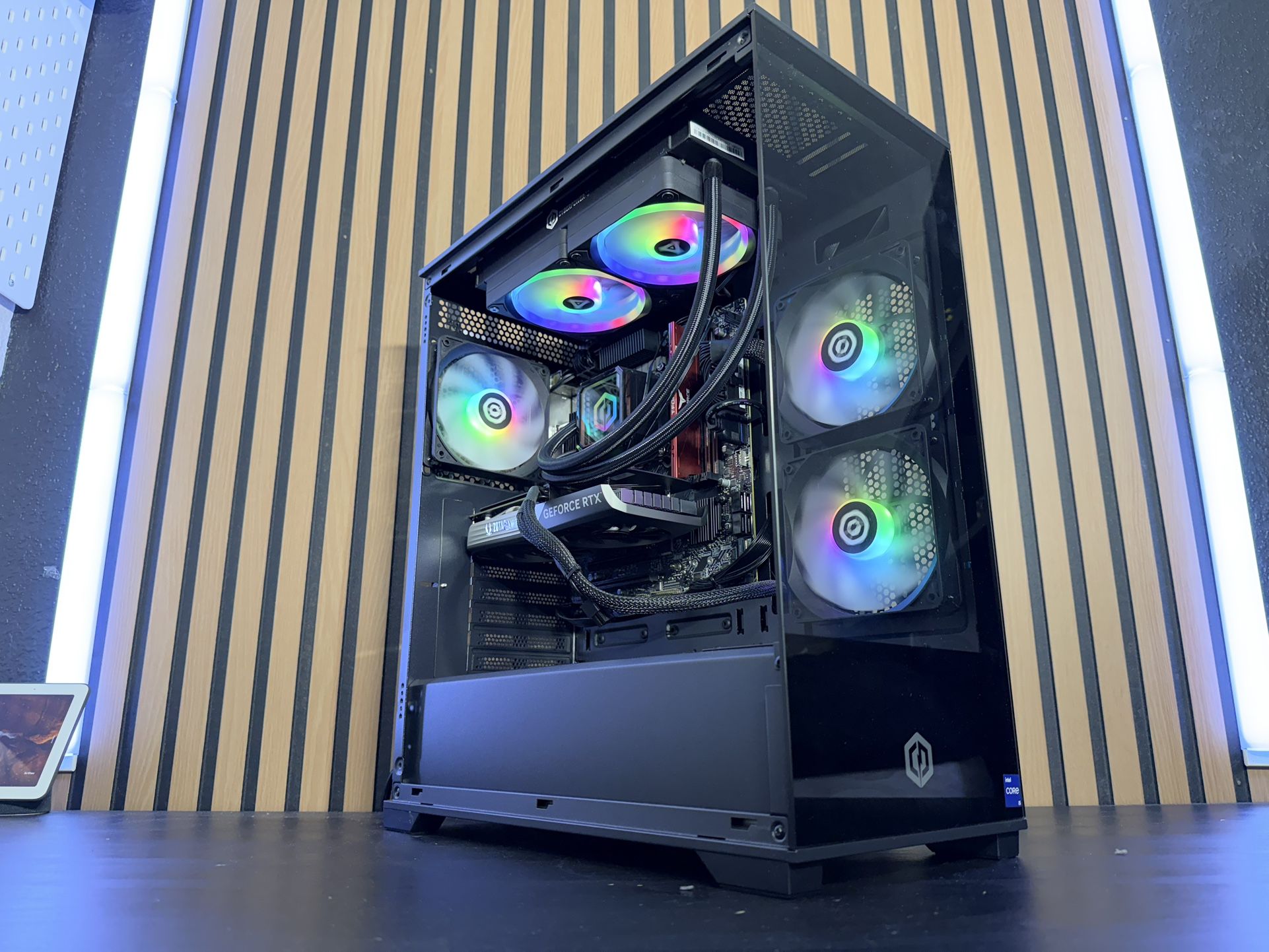 Gaming pc: RTX 4060, I5-14600k 