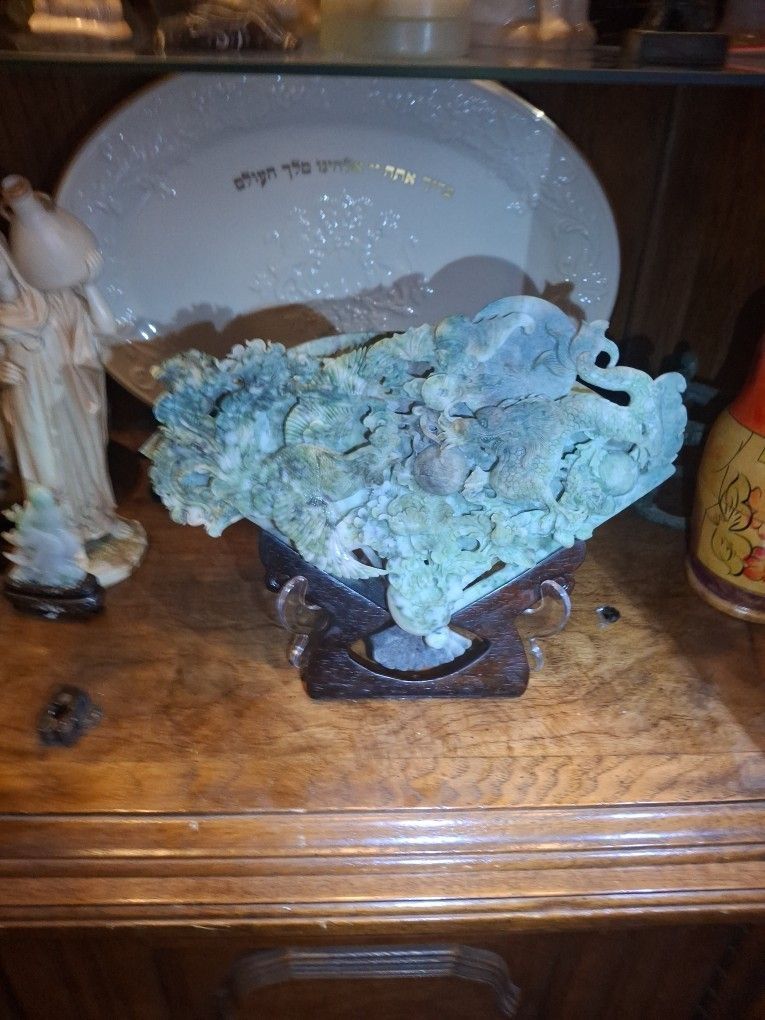 100%Natural Dushan Green Jadeite Dragon Phoenix Bat