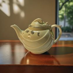 Vintage Hall China Co. “Parade” Teapot 