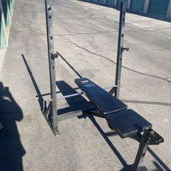 Weight bench 