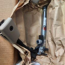 Seatbelt Tensioner (Driver)