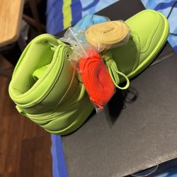 Billie Eilish Womens AJKO 1 SP Key Lime