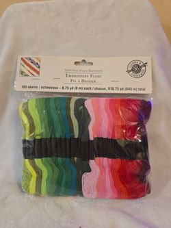 Loops & Threads Embroidery Floss Value Pack 105 Skeins Assorted Colors Cotton NEW
