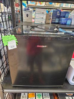 Honeywell Compact Freezer