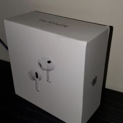 Apple AirPods Pro 2nd Generation with MagSafe Wireless Charging Case (USB‑C)