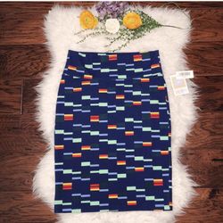 LuLaRoe Cassie Skirt. Size L
