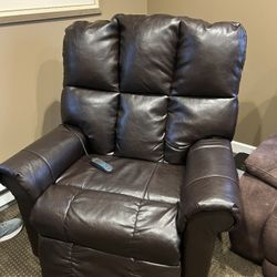 Catnapper Leather Recliner With Power Lift 