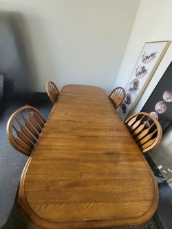 3 Option Expandable Dining Oak Table $275 OBO