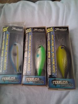 Fishing 🎣 Lures $5, dls each.