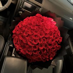 100 Count Bouquet/ Ramo 100 Rosas 