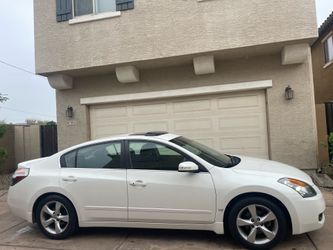 2008 nissan altima low miles only 105.345