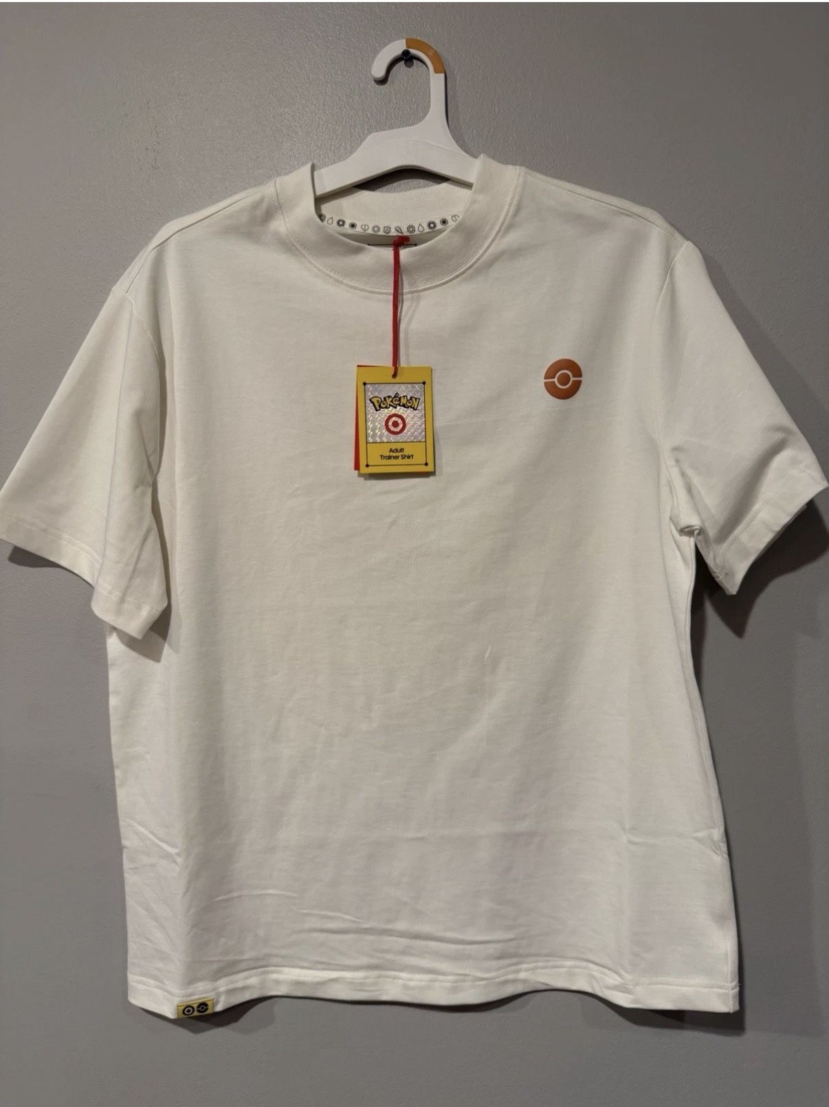 Eevee Pokemon T-shirt Short Sleeve - Pokémon x Target Exclusive Small