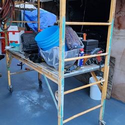 mobile utility scaffold