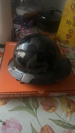 Lift Carbon Fiber Hat … brand New