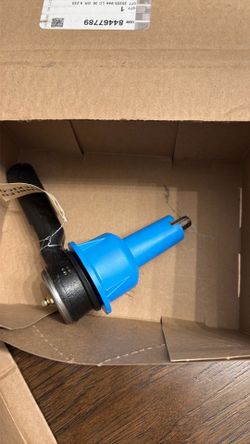 New Genuine GM  steering gear-outer Tie Road  two pieces for gmc  2001  2010