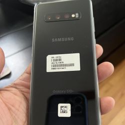 Samsung Galaxy S10+ PLUS  , Unlocked   for all Company Carrier ,  Excellent Condition Like New 