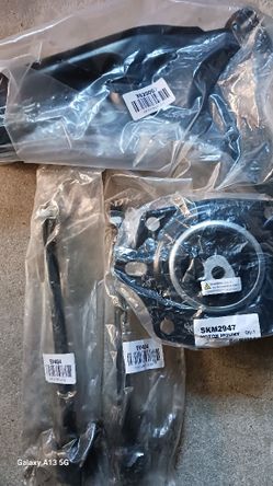 2007 PT CRUISER NEW PARTS