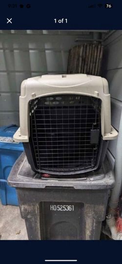 Small To Medium Size Dog Crate 