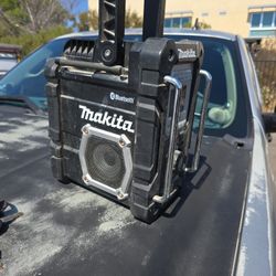 Makita Radio   Bt. Funcionando   