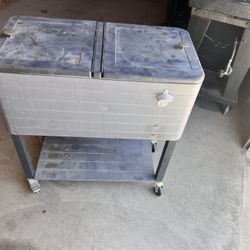 Ice Chest 