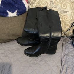 Size 8 Black Women’s Boots