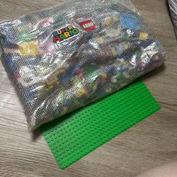 Super Mario Legos + Green Base Plate