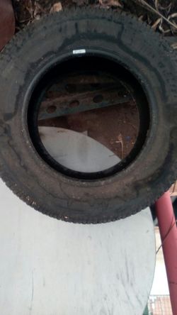 1 Michelin tire 275/65/18