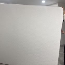 King Size Memory Foam Mattress + Box Spring