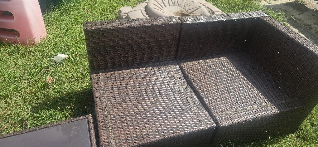 4 Piece Wicker Patio Set