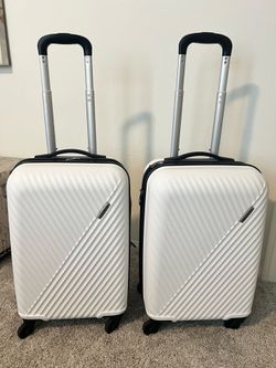 2 pc Samsonite Carry On Luggage