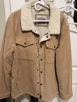 High Pile Fleece Trim Trucker Jacket — Levi’s Cowboy Jacket (vintage — Never Worn Size Large (Runs XL))