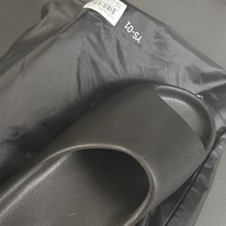 Foam runners And New Yeezy Ys-01 Slides