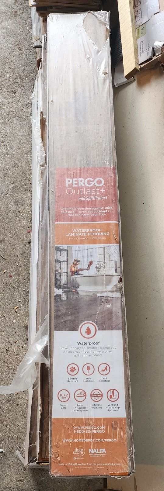 Pergo Waterproof Laminate Flooring READ DESCRIPTION