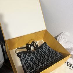 Fendi Peekaboo X-tote Medium Bag
