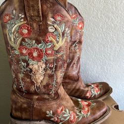 womens corral boots