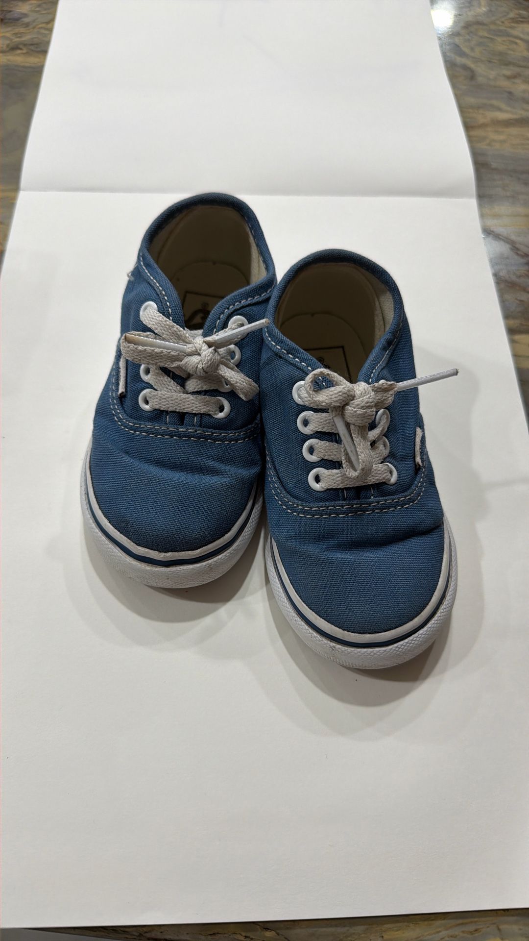 Kids Blue Converse Size 6c $15