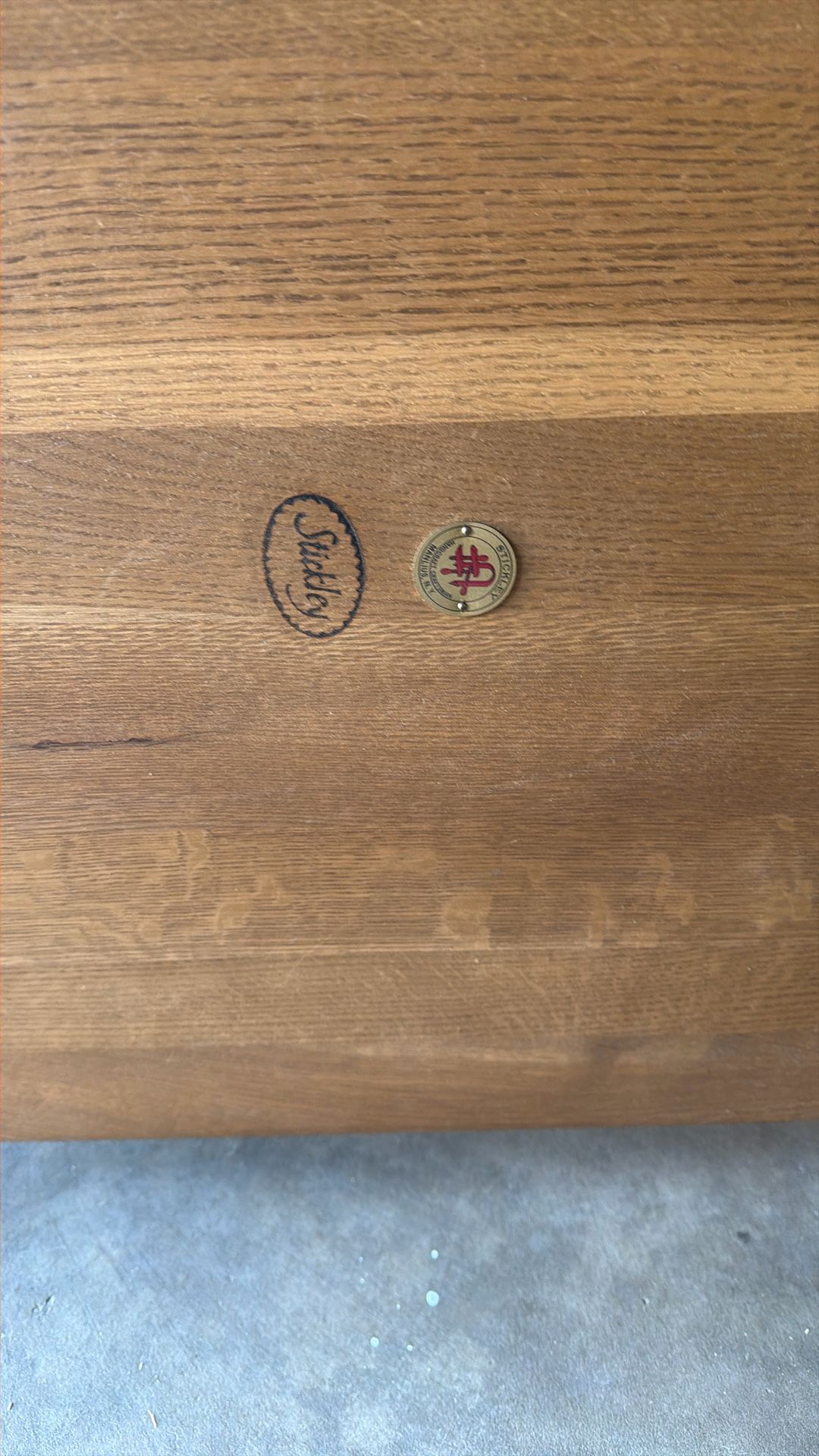 Leaving Room Table Or Tea Table