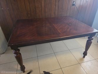 Dinning table with 4 chairs