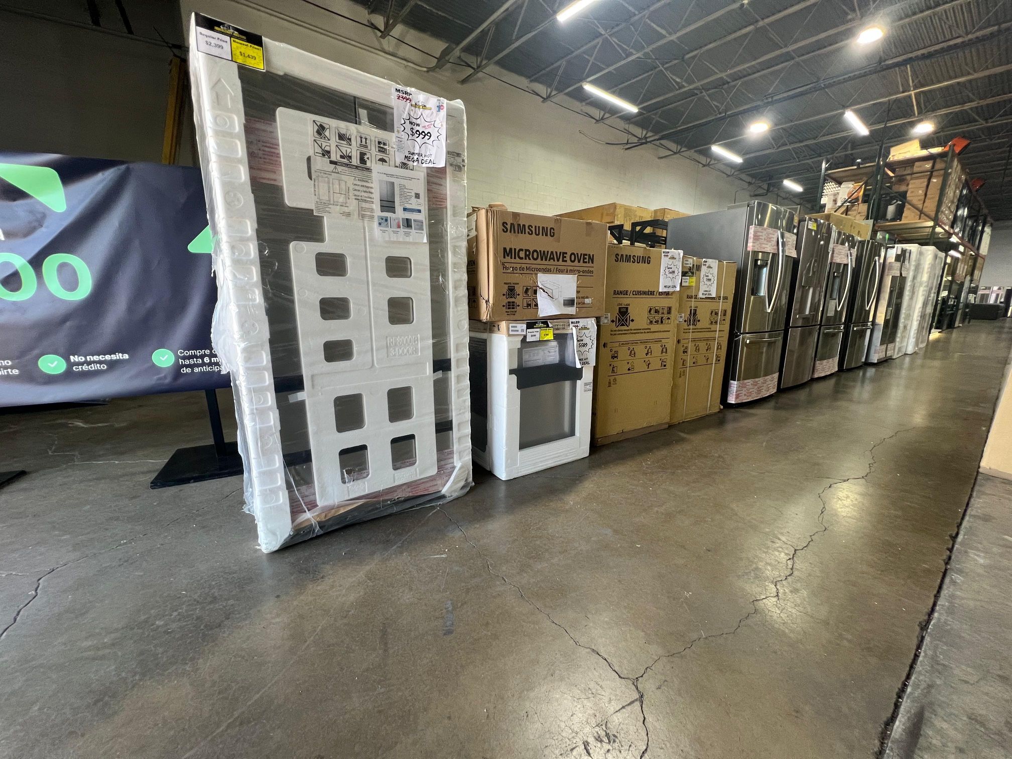 Samsung 31 cu. ft. Mega Capacity 4 Door French Door...