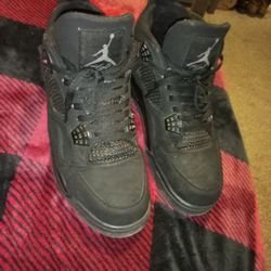 Size 11 Black Kat Retro 4s