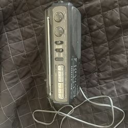 Sony CFM-165TW Radio Cassette-Corder TV Weather Band