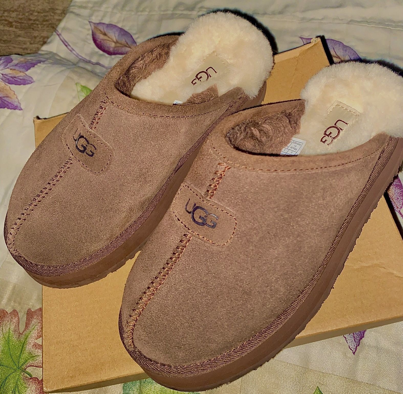 UGG