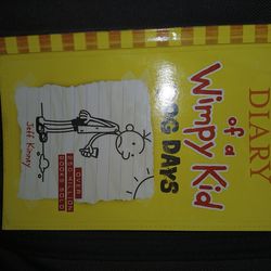 DIARY OF A WIMPY KID: DOG DAYS