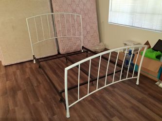 Nice Strong and Sturdy White Metal Bed Frame with Headboard and Footboard