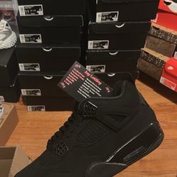Jordan Black Cat 🐈‍⬛ Retro 4s  