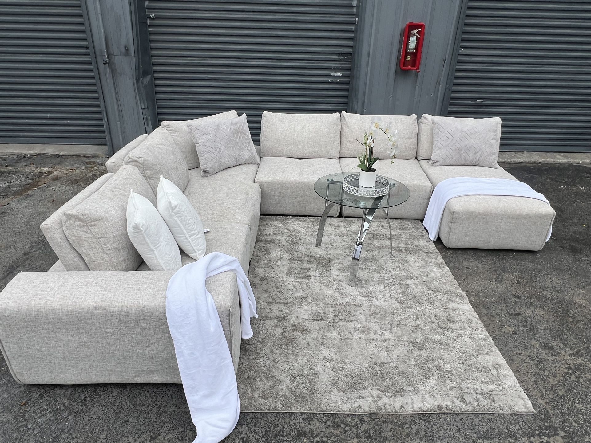 Sectional/couch/sofa, 115x136x65, Greyish Beige, Laney Park, Pickup In Tampa, Free Delivery( Tampa Only)