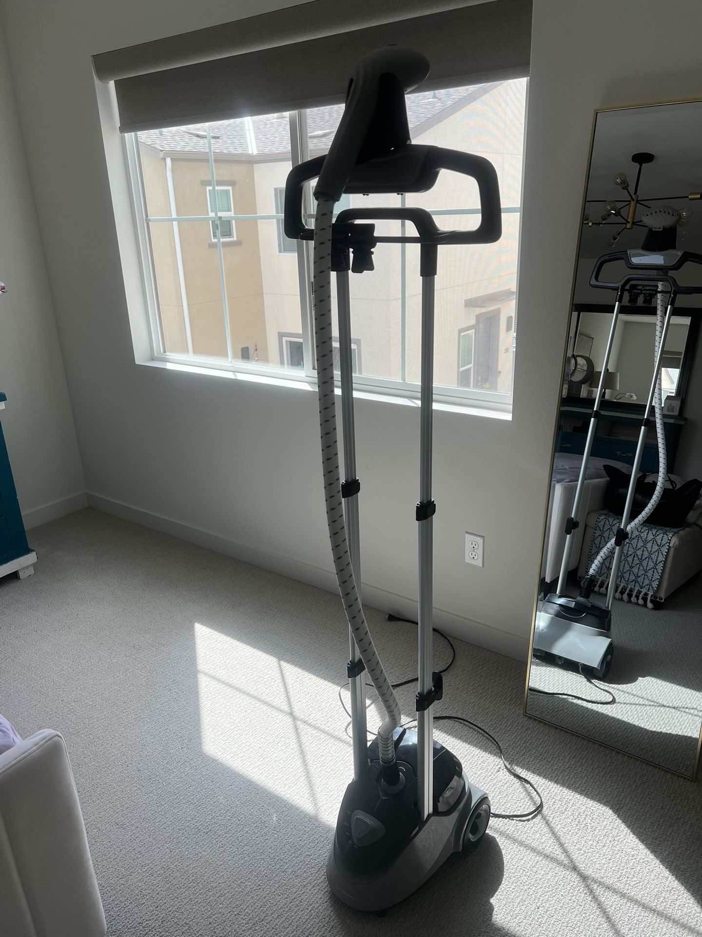 Clothes Steamer