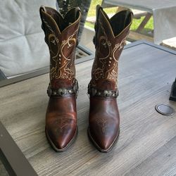 Boots  Size 9 Female 